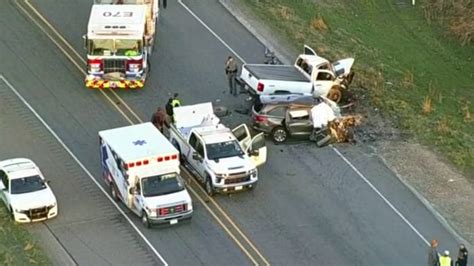 Head-on crash kills 6 and critically injures 3 on North Texas highway